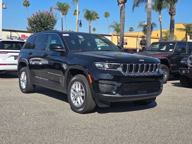 2026 Jeep Grand Cherokee Laredo X