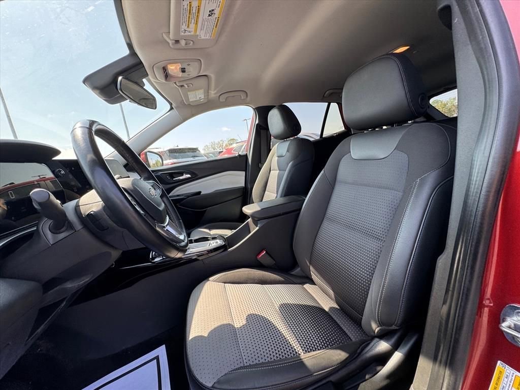 Used 2024 Cayenne Orange Metallic Chevrolet LT image 14