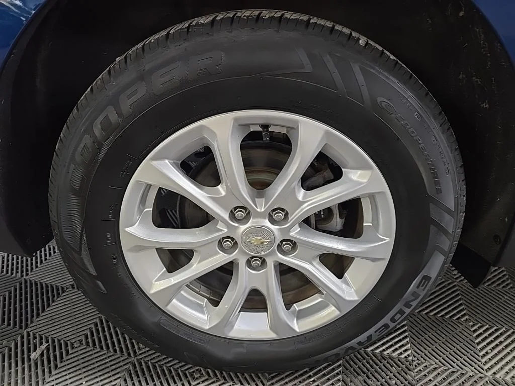Used 2020 Blue Chevrolet LT image 15