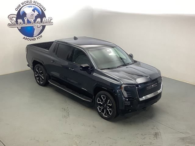 2025 GMC Sierra EV Denali - Photo 8