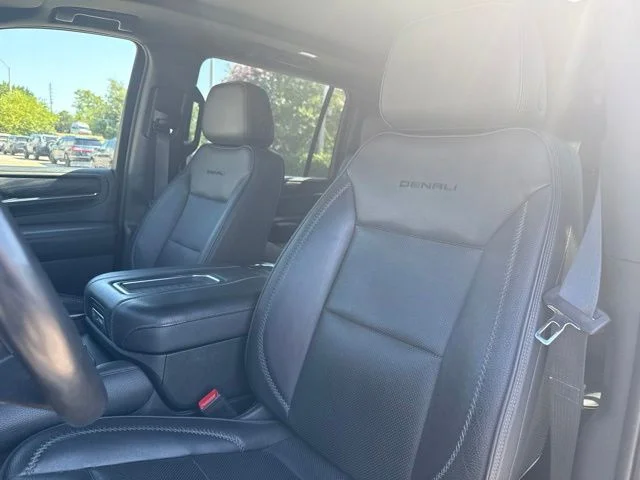 Used 2021 Green GMC Denali image 8