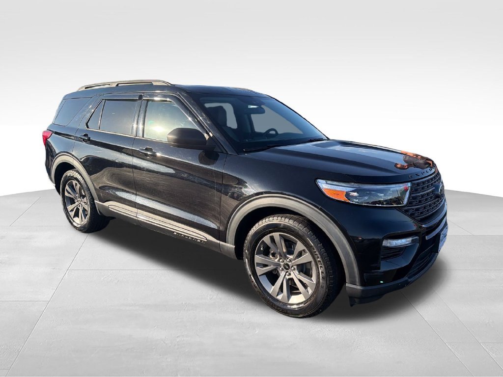 Used 2021 Black Ford XLT image 7