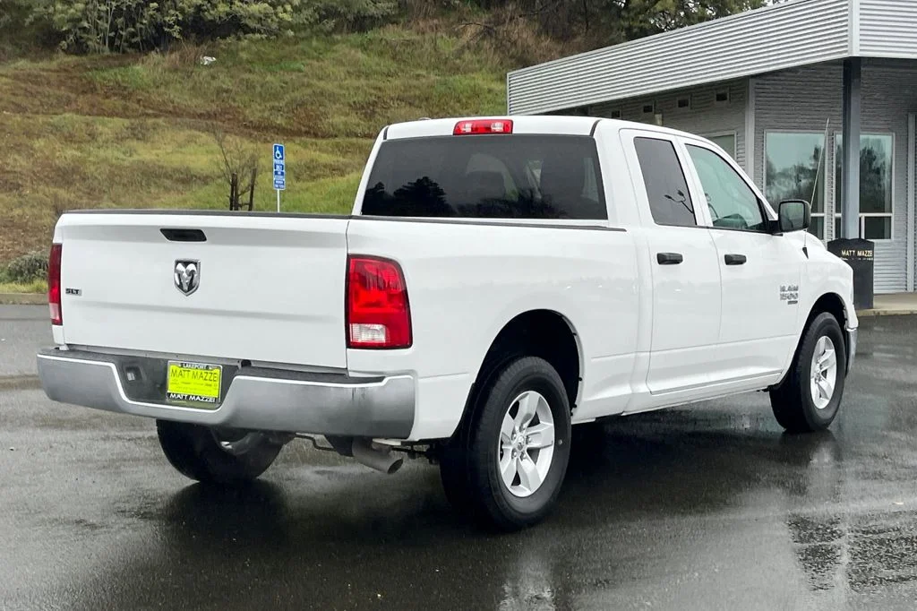 2024 RAM Ram 1500 Classic SLT - Photo 9