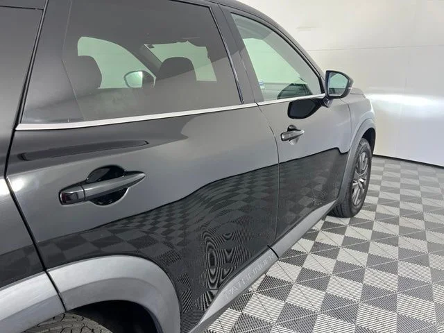 Used 2023 Black Nissan SV image 9