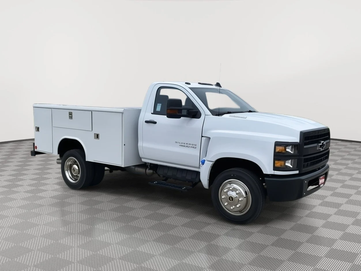 2023 Chevrolet Silverado 4500 HD Chassis Cab
