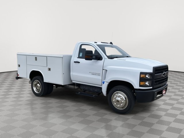 2023 Chevrolet Silverado 4500 HD LT