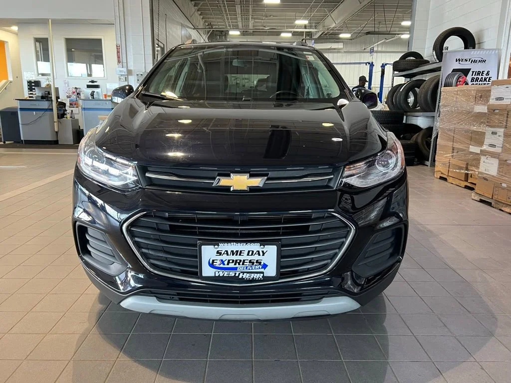 Used 2021 Chevrolet Trax LT with VIN KL7CJPSB1MB312773 for sale in East Syracuse, NY