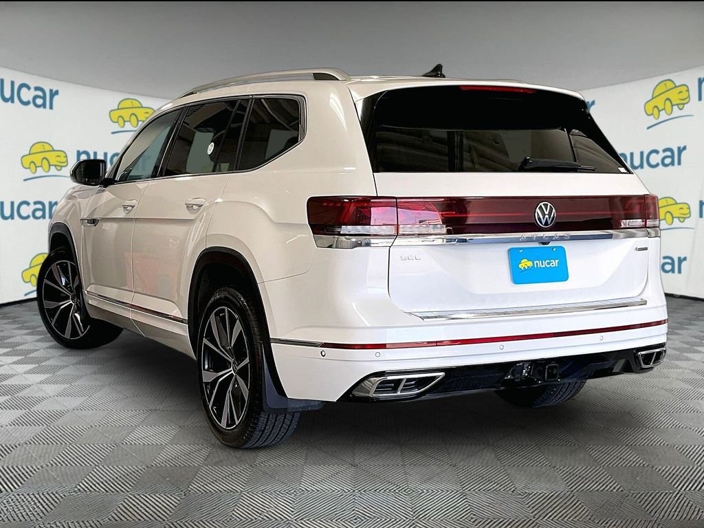 Used 2024 White Volkswagen 2.0T SEL Premium R-Line image 4
