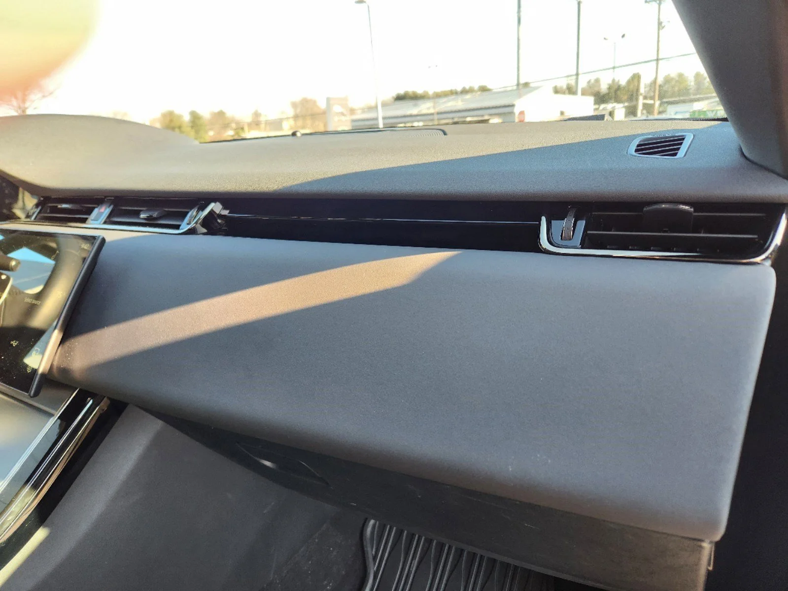 2024 Land Rover Range Rover Evoque S - Photo 17