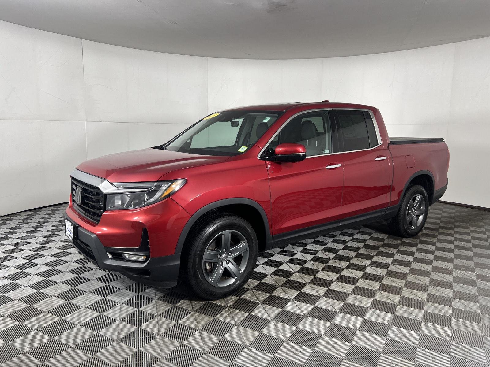 Used 2023 Radiant Red Metallic II Honda RTL-E image 20