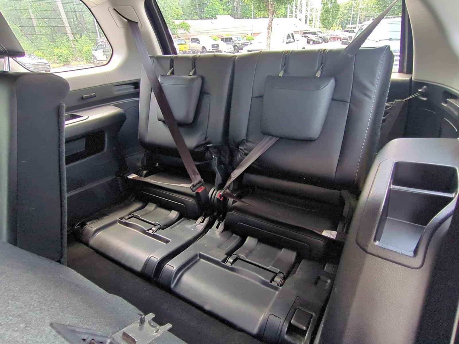 Used 2018 Nautical Blue Metallic Toyota SR5 Premium image 35