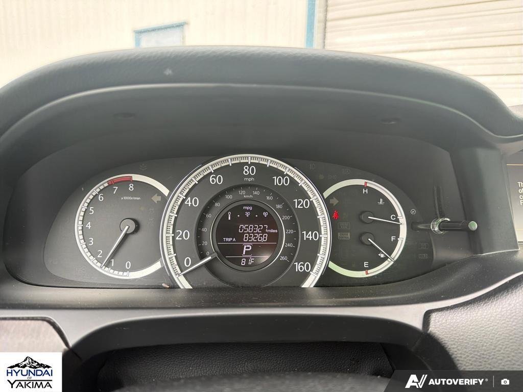 Used 2014 Alabaster Silver Metallic Honda EX-L image 15