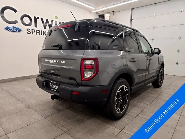 New 2026 Carbonized Gray Metallic Ford Outer Banks® image 4