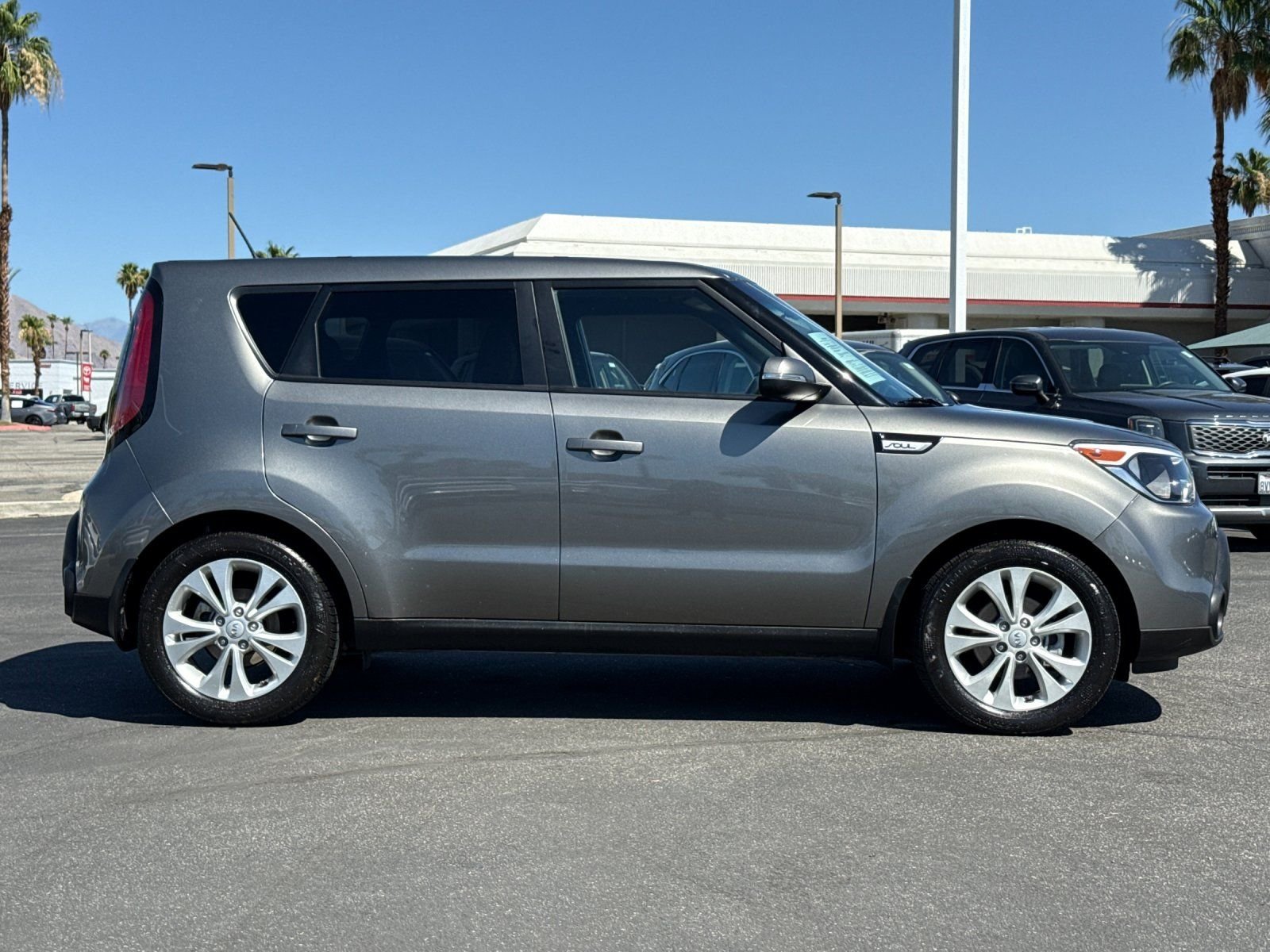 Used 2014 Kia Soul + with VIN KNDJP3A5XE7077968 for sale in Cathedral City, CA