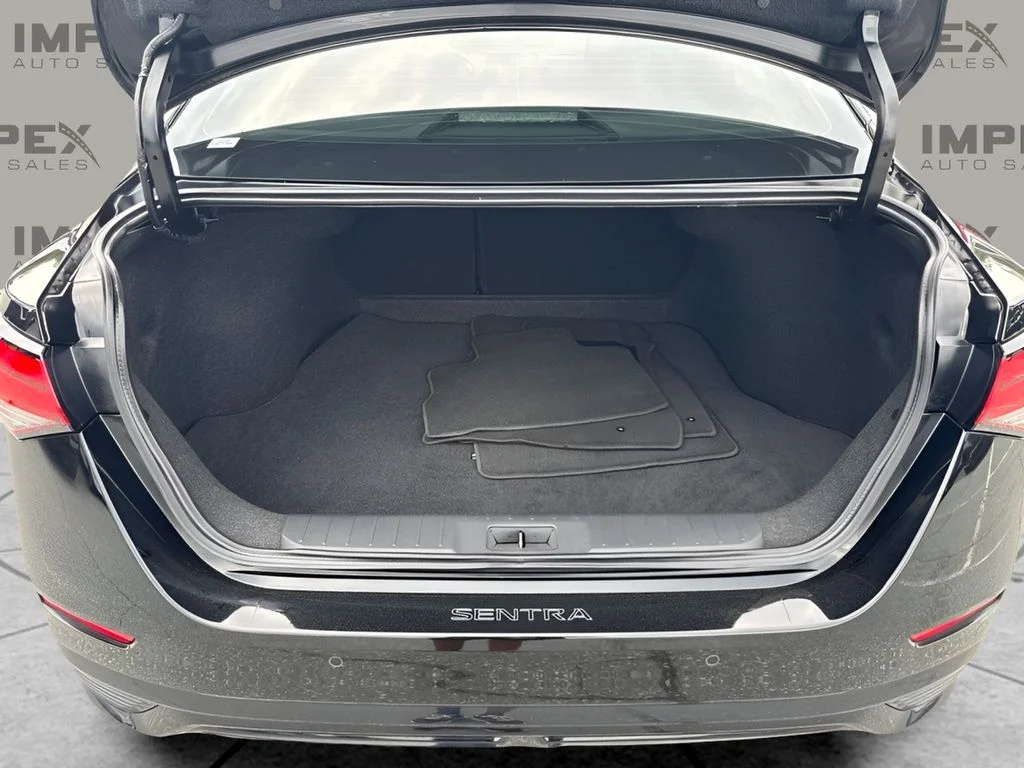 Used 2025 Black Nissan SR image 16