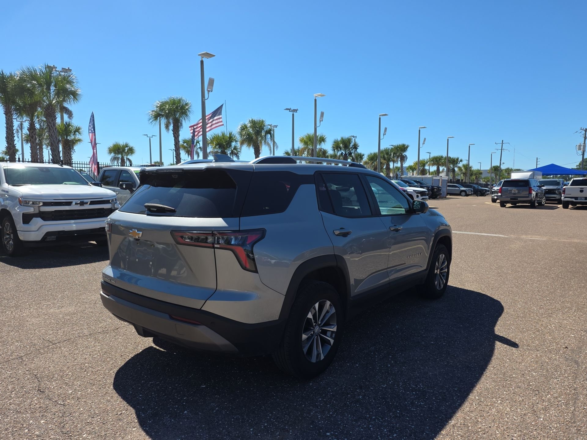 Used 2025 Sterling Gray Metallic Chevrolet LT image 5