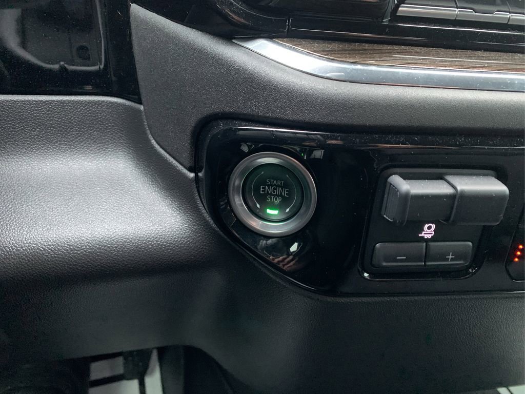 2025 Chevrolet Silverado 1500 LT - Photo 25