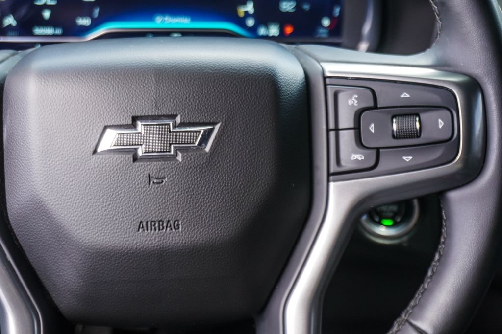 Used 2024 Black Chevrolet Z71 image 14