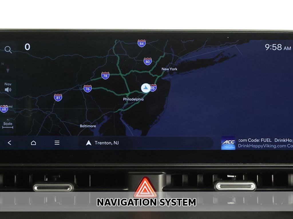 Used 2025 White Hyundai SEL image 3