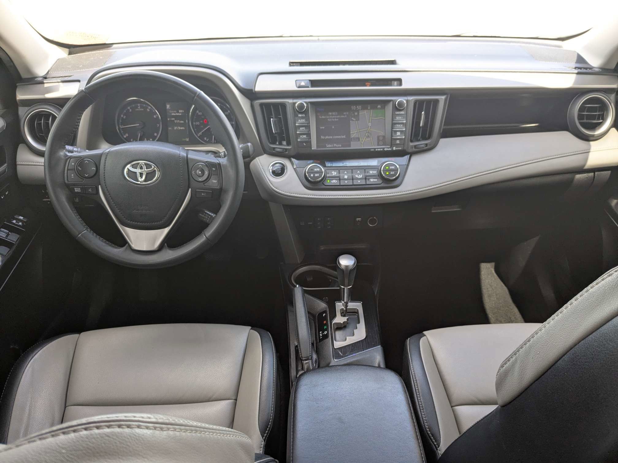 Used 2016 Blizzard Pearl Toyota Limited image 18