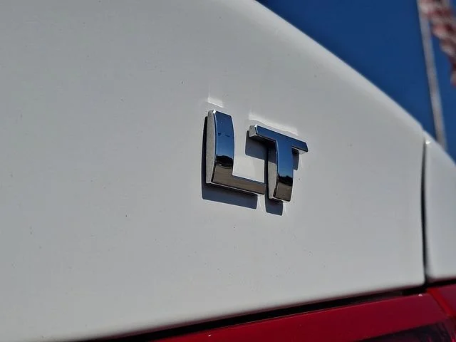 Used 2024 White Chevrolet LT image 30
