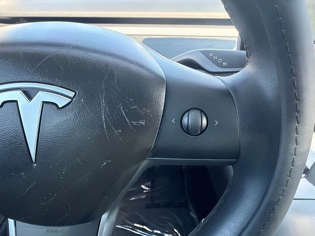 Used 2019 White Tesla Long Range image 17