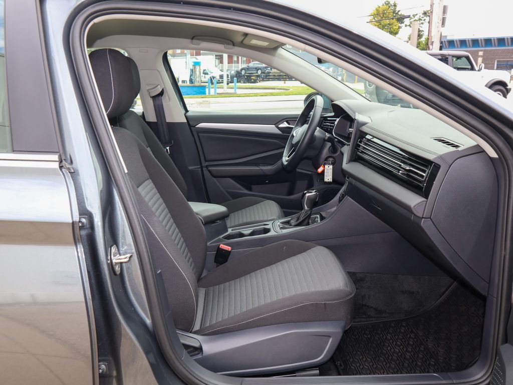 New 2026 Silver Volkswagen 1.5T S image 27