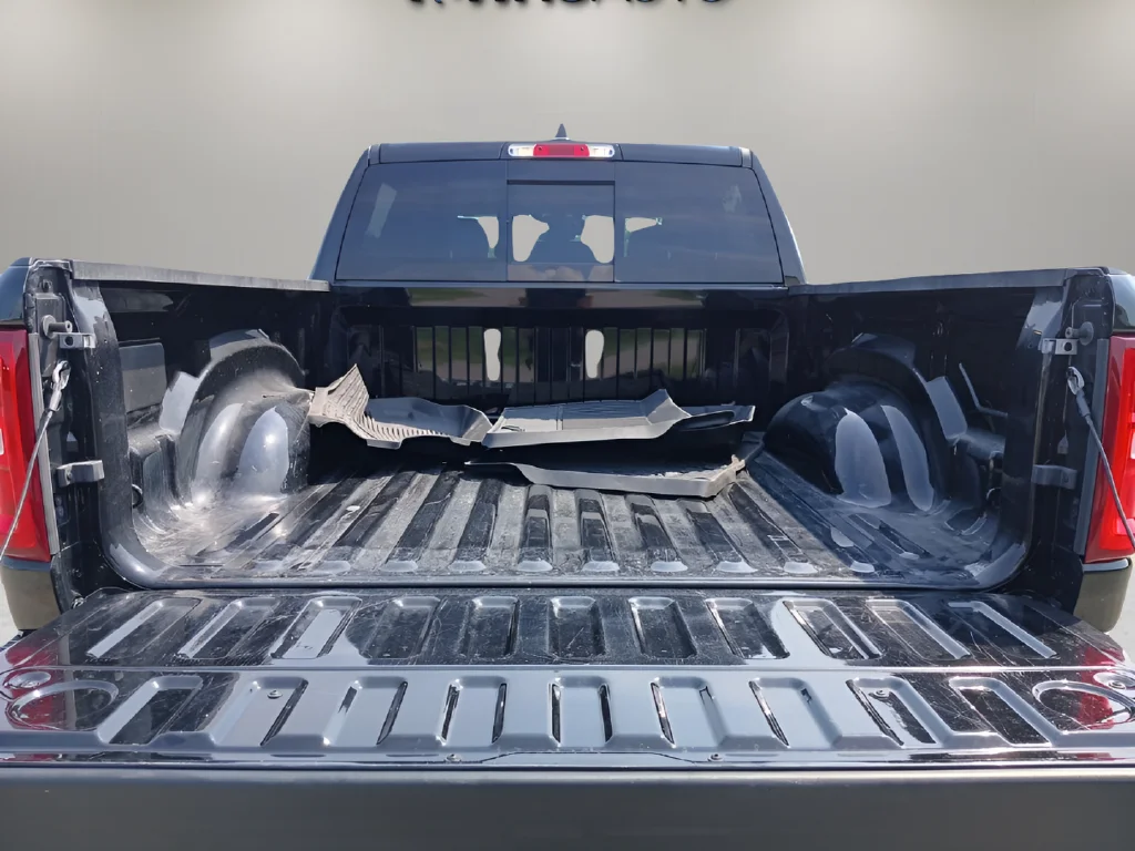 Used 2025 Black Ram Big Horn/Lone Star image 11