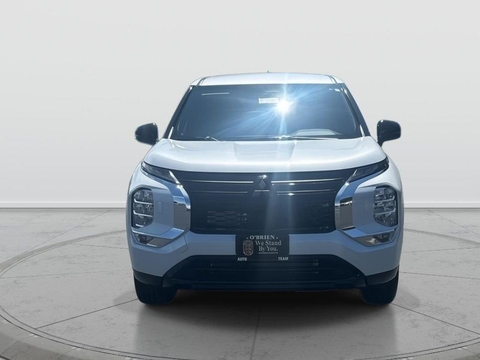 New 2026 WHT DIAMOND Mitsubishi LE image 10