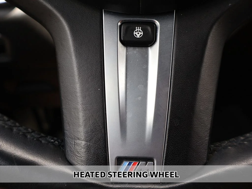 Used 2021 White BMW M50i image 12