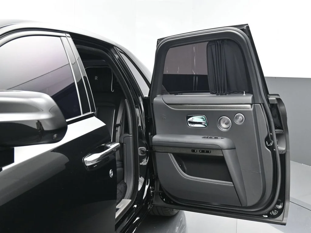 Certified Used 2022  Rolls-Royce  image 11