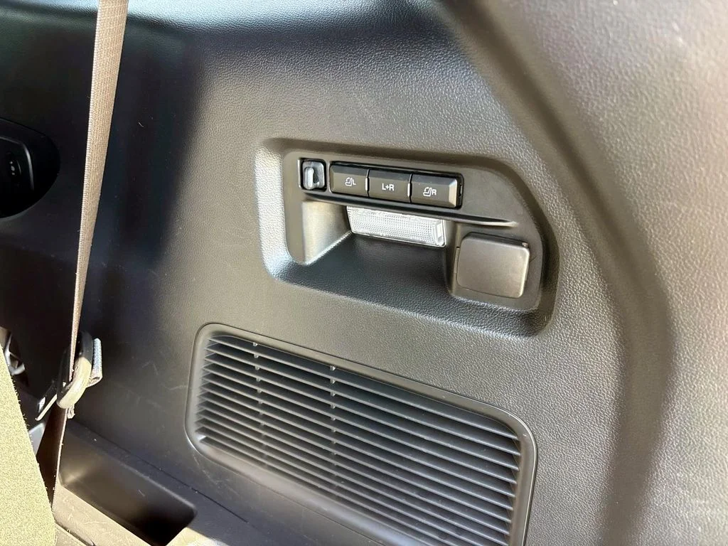 Used 2025 White Metallic Ford ST image 16