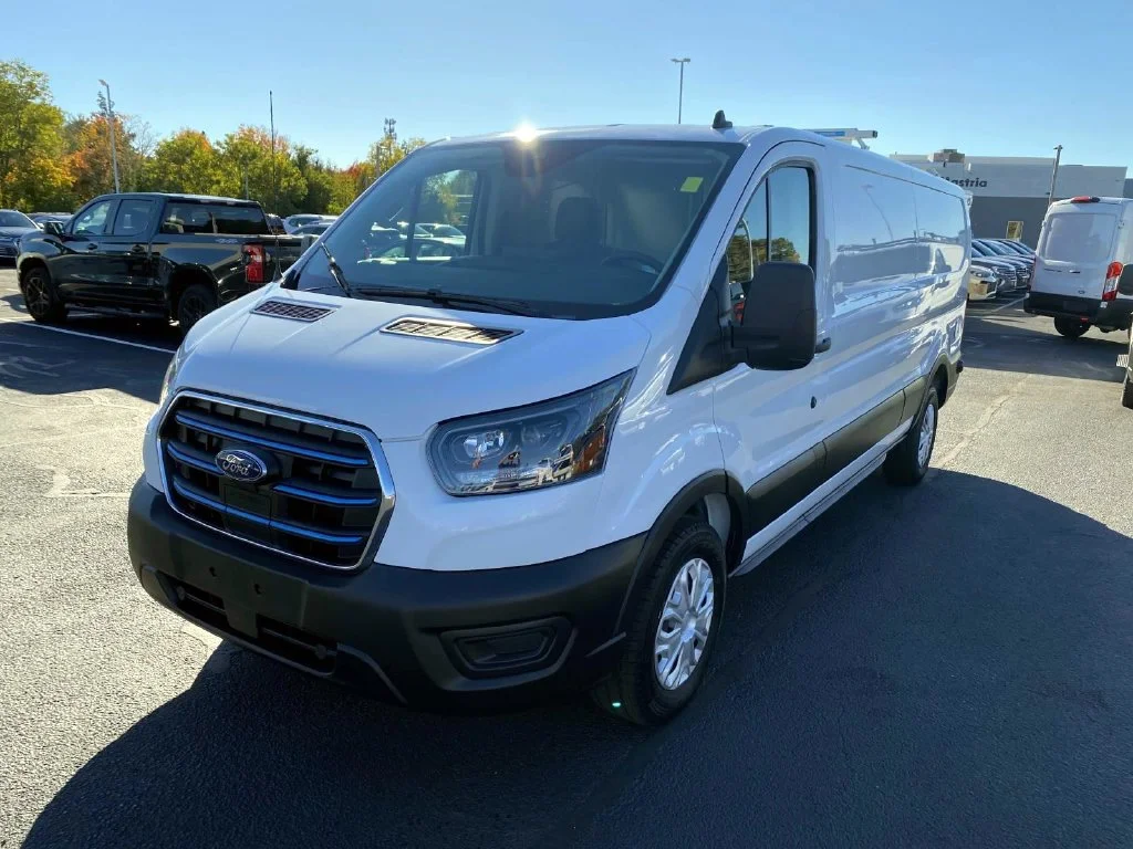 Used 2024 Oxford White Ford  image 10