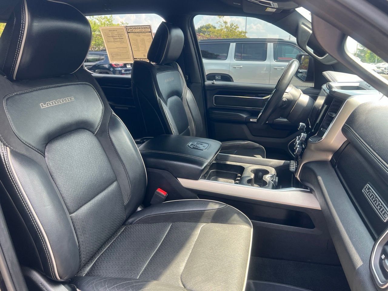 Used 2019 Black Ram Laramie image 29
