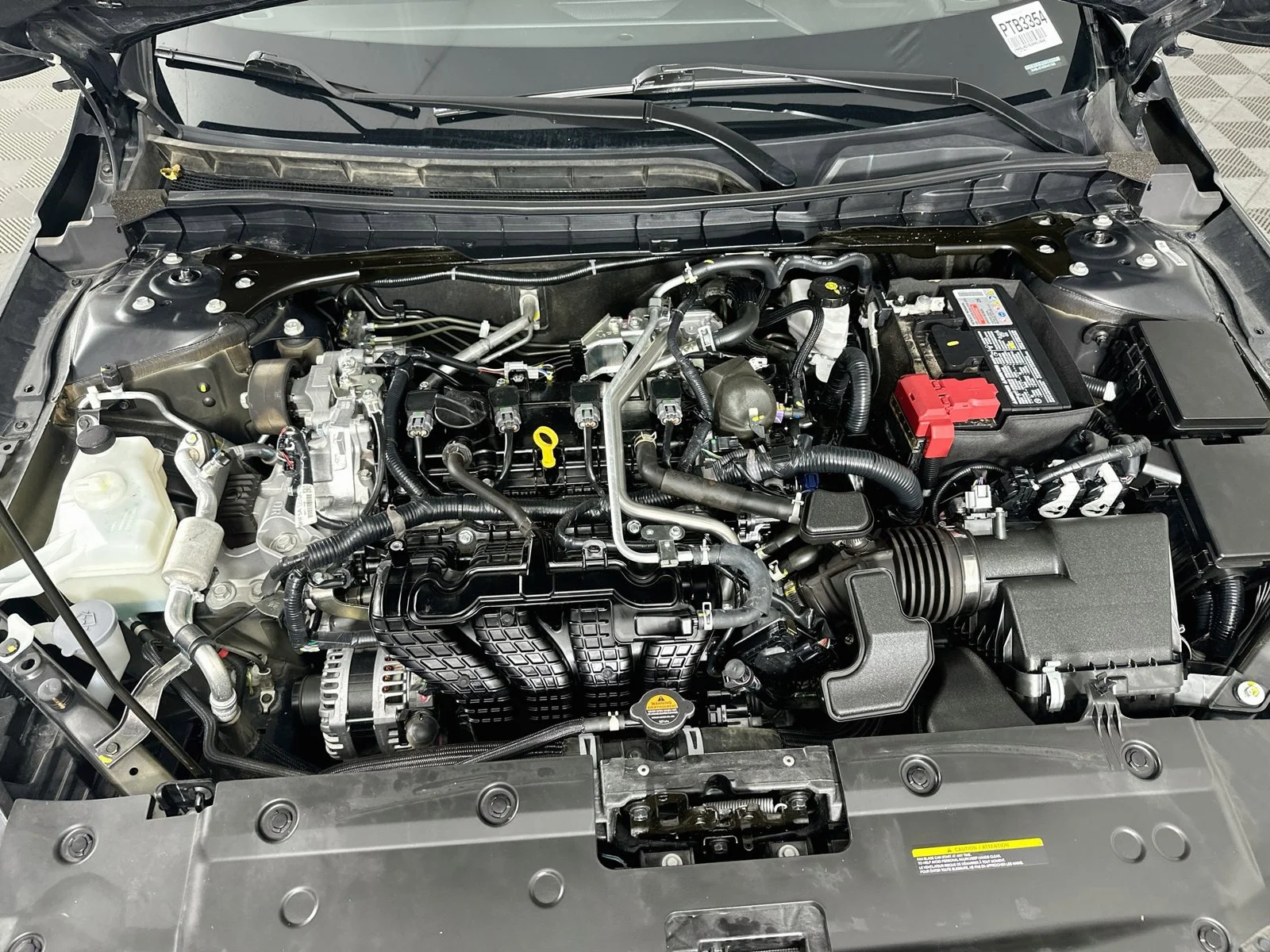 Used 2025 Super Black Clearcoat Nissan 2.5 SV image 27
