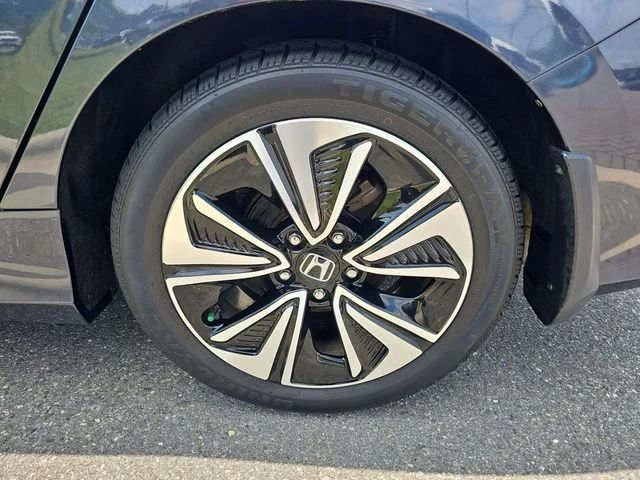 Used 2016  Honda EX-T image 31