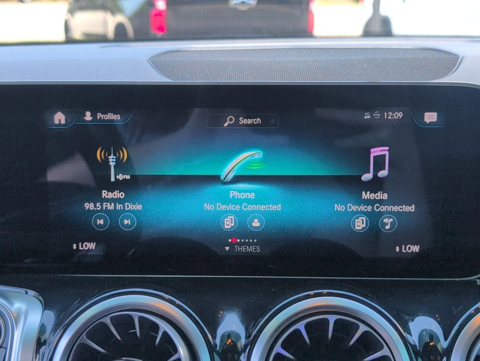Used 2021 Blue Mercedes-Benz GLB 250 image 18