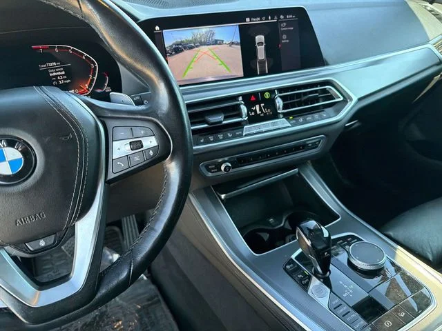 Used 2019 Gray BMW xDrive40i image 30