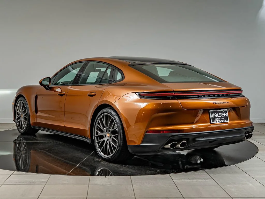 Used 2024 Gold Porsche 4 image 3