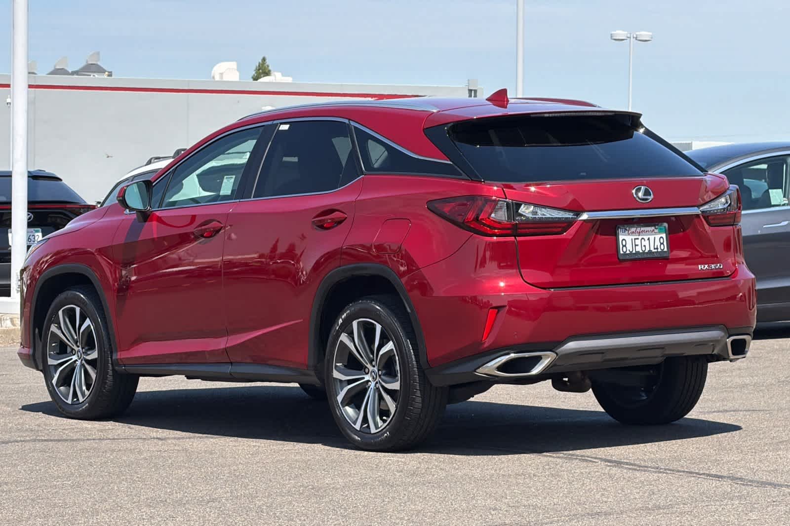 Used 2019 Matador Red Mica Lexus  image 7