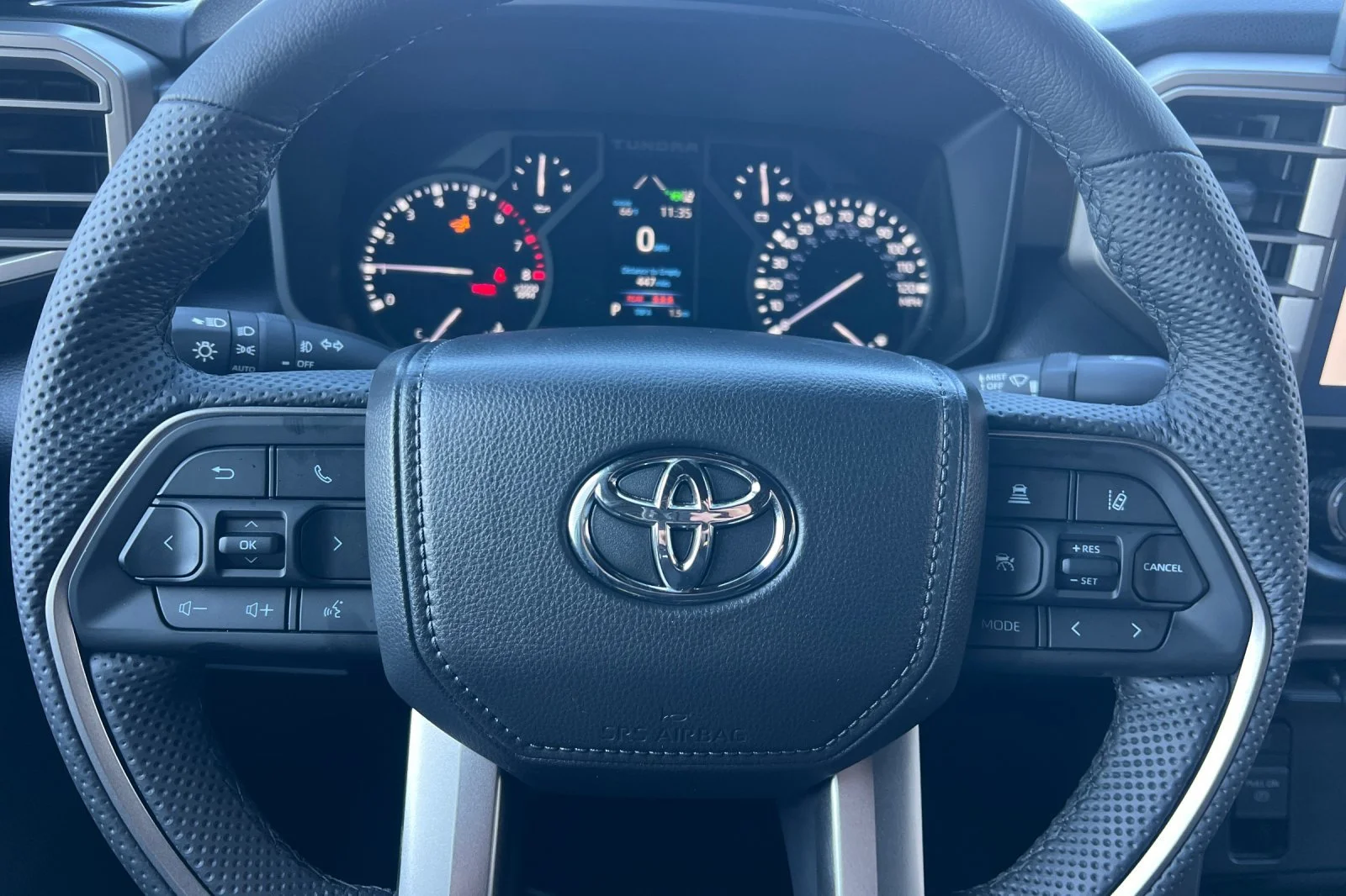 2026 Toyota Tundra SR5 - Photo 18