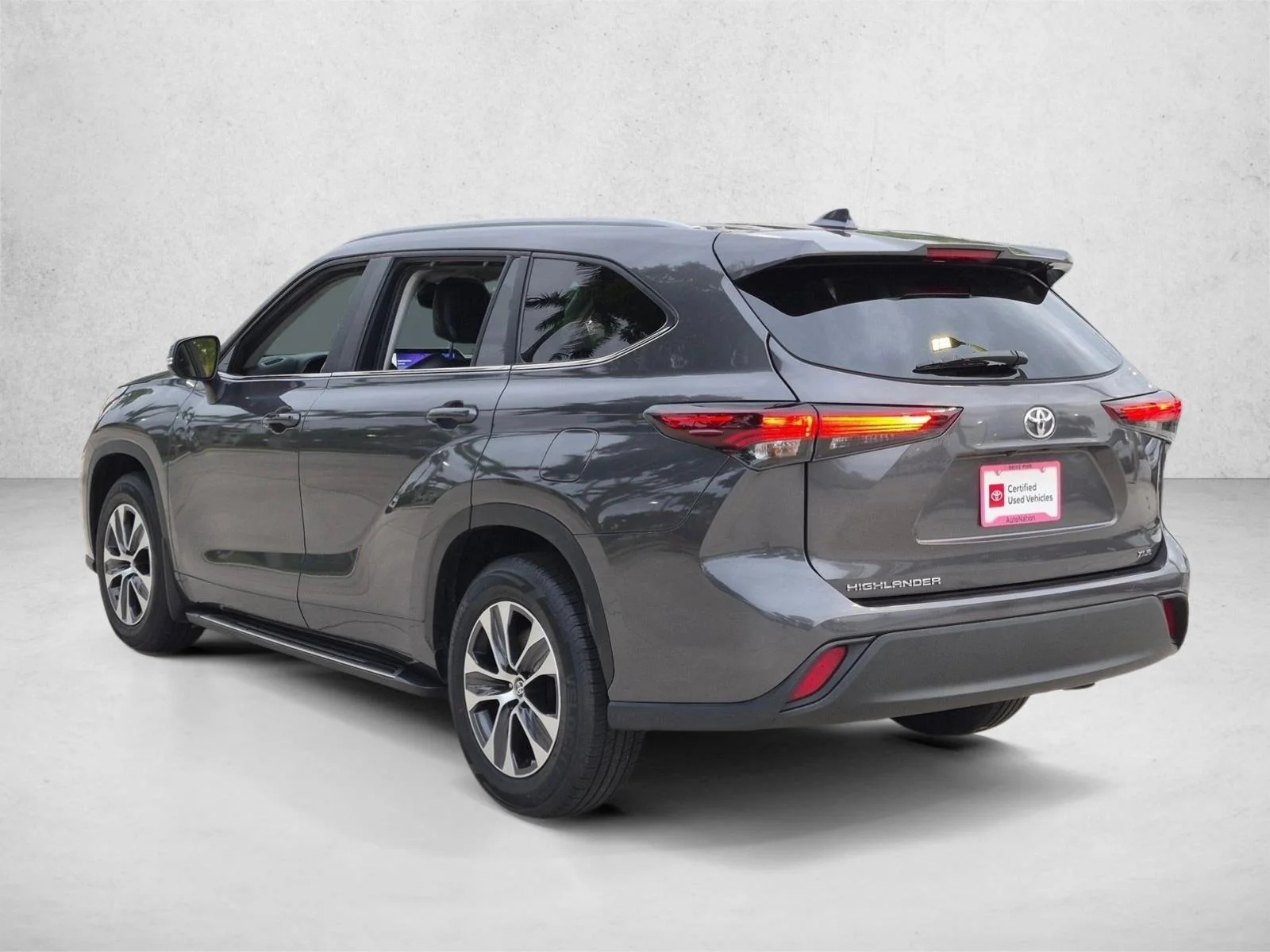 Used 2024 Magnetic Gray Metallic Toyota XLE image 7