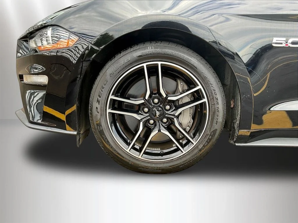 Used 2022 Shadow Black Ford GT image 33