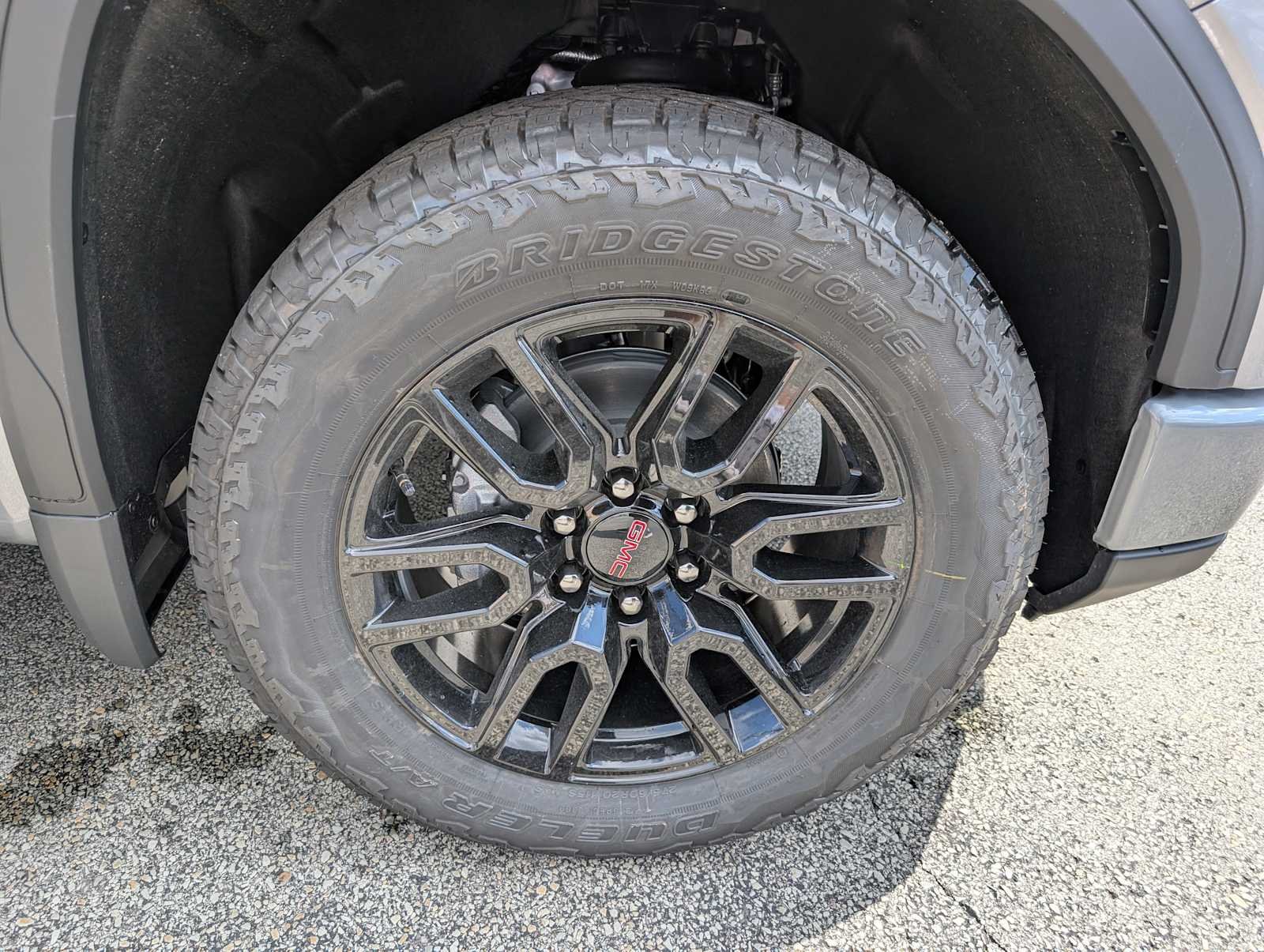 New 2026 Sterling Metallic GMC Elevation image 3