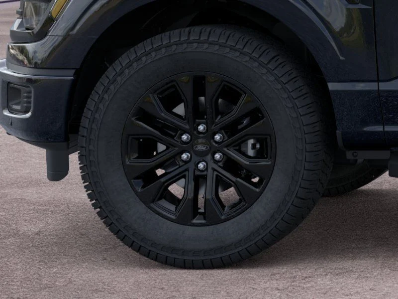 New 2026 Agate Black Metallic Ford XLT image 20