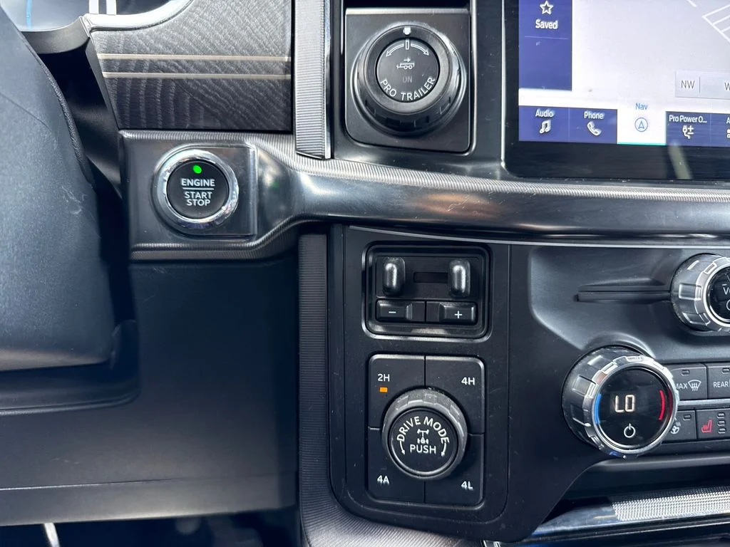 Used 2021 Silver Ford Platinum image 28