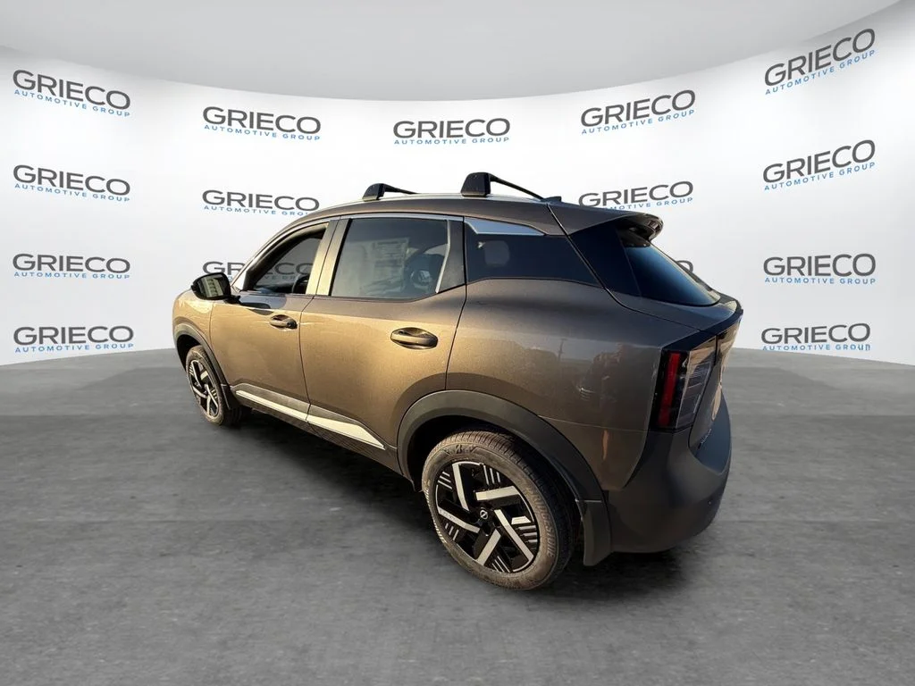 New 2026 Canyon Bronze Metallic Nissan SV image 9