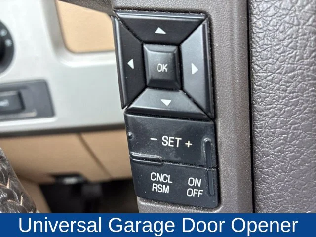 Used 2012 White Ford Lariat image 19