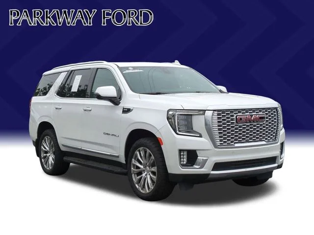 Used 2022 White GMC Denali image 7