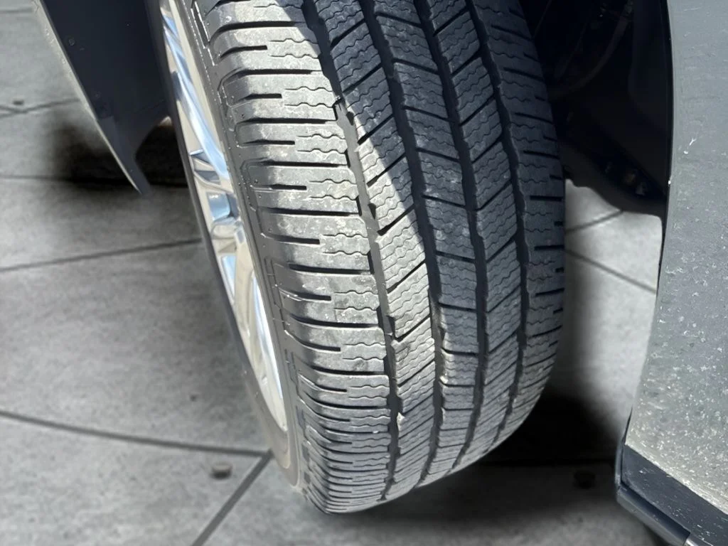 Used 2019 Gray Chevrolet Premier image 40